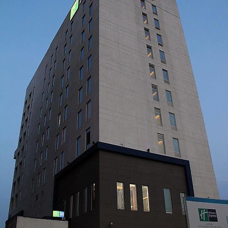 Holiday Inn Express Chennai Old Mahabalipuram Road Bagian luar foto