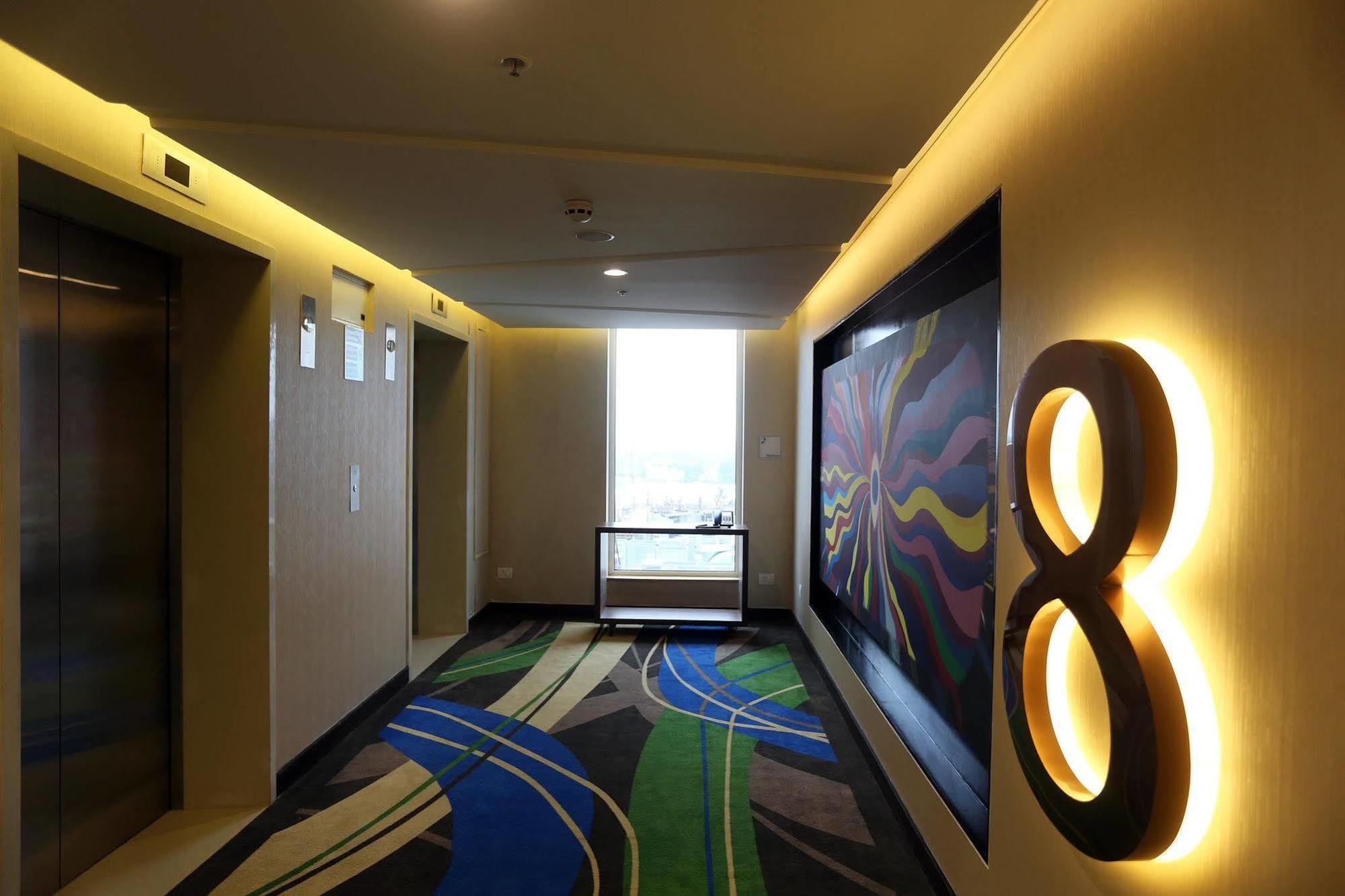 Holiday Inn Express Chennai Old Mahabalipuram Road Bagian luar foto